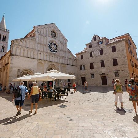 Zadar Old City Apartment Leonardo Bagian luar foto